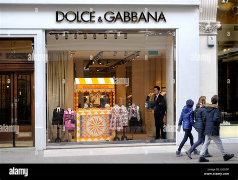 dolce gabbana shop uk|Dolce & Gabbana outlet shop online.